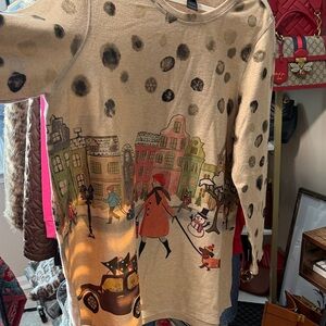 Ali Miles Beige Tunic with Winter Scene  Christmas top  only wore twice